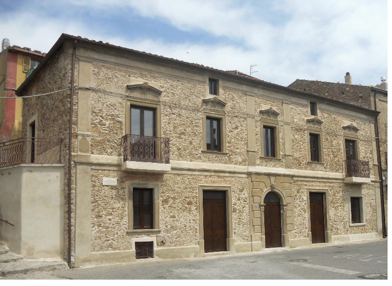 Centro Polifunzionale per anziani - Castelsilano (CS)